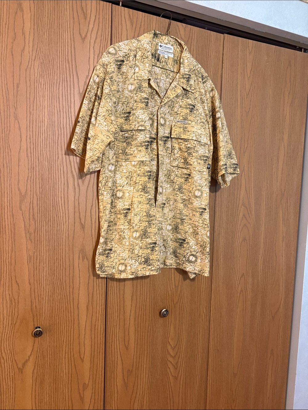 Columbia Yellow Patterned Short-Sleeve Shirt Jacket